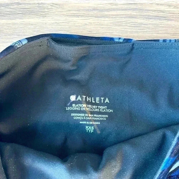 NWT Athleta Elation Velvet Tights - Picture 5 of 5